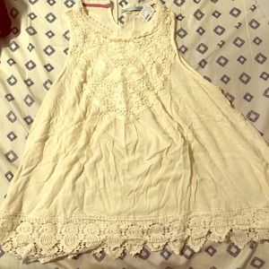Maurices cream, crochet and lace tank
